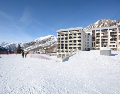 Appartement 2/3 pièces aux pieds des pistes de ski centre station